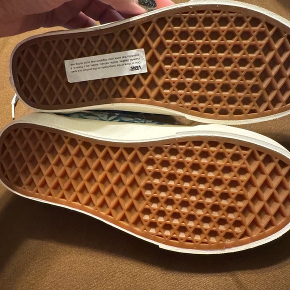 NWOT Vans Old Skool Solar Floral True Blue/ Mars Men’s Size 3.5 Women’s Size 5 - Picture 9 of 11